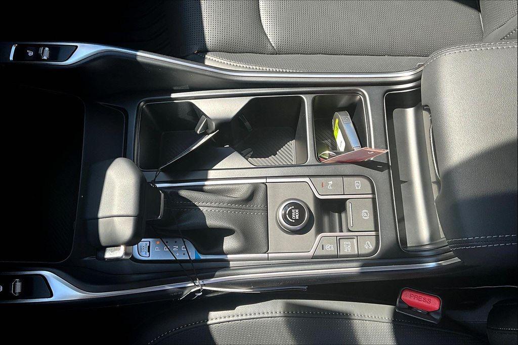 new 2026 Kia Sorento car, priced at $42,775