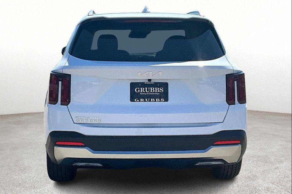 new 2026 Kia Sorento car, priced at $42,775