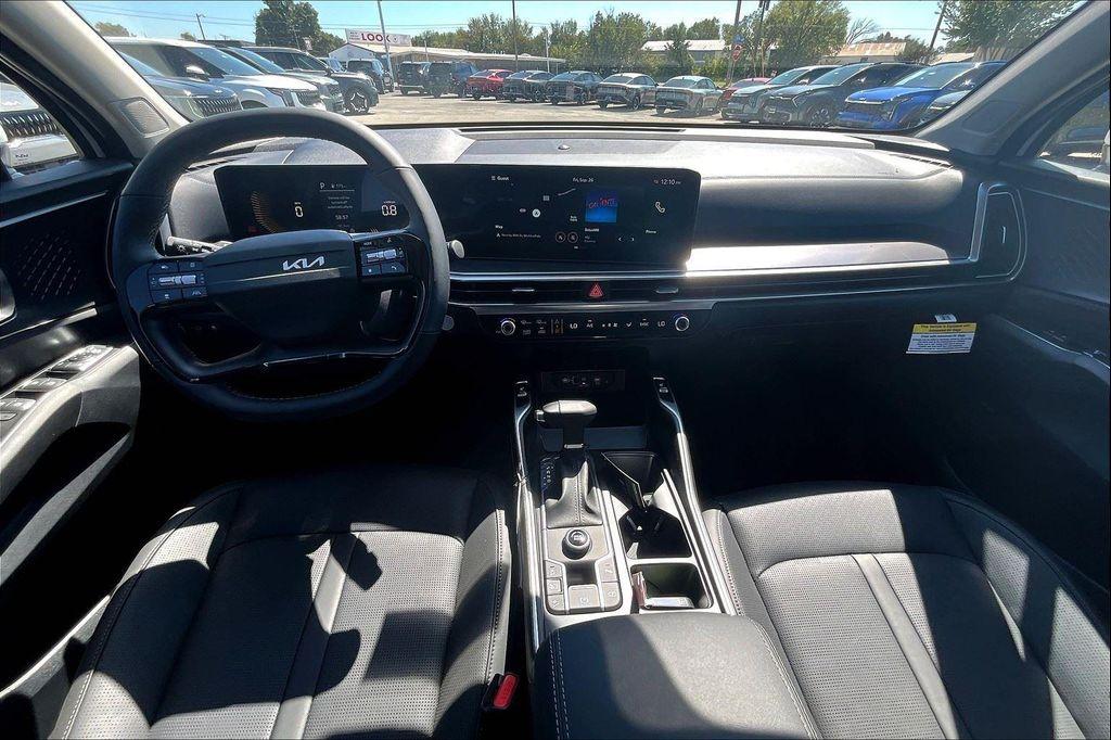 new 2026 Kia Sorento car, priced at $42,775
