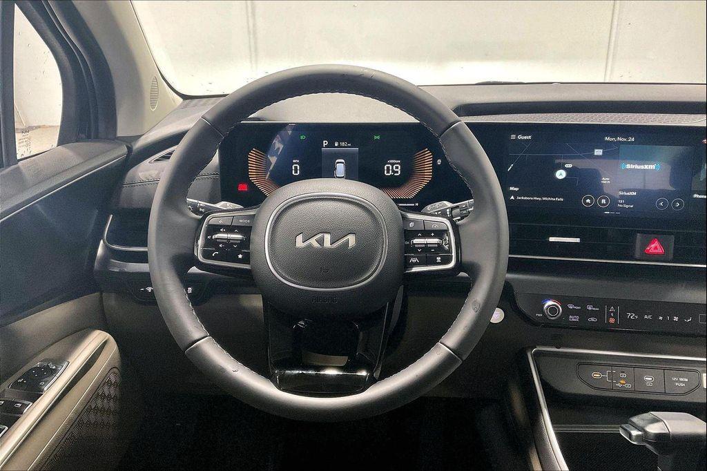 new 2026 Kia Carnival car, priced at $40,485