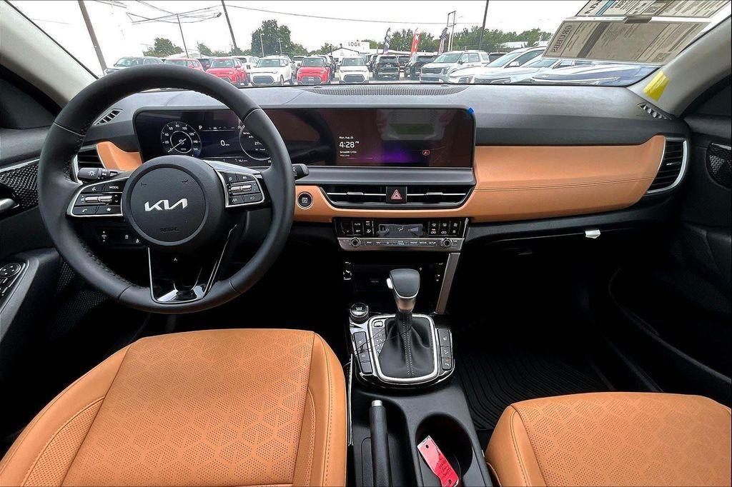 new 2026 Kia Seltos car, priced at $28,775