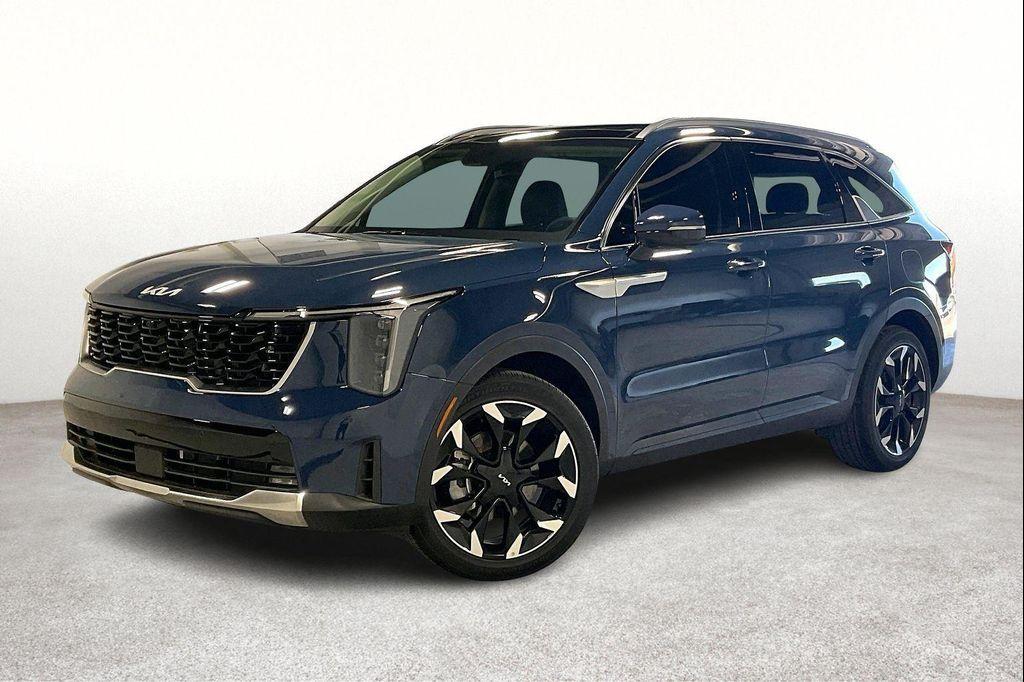 new 2025 Kia Sorento car, priced at $44,295