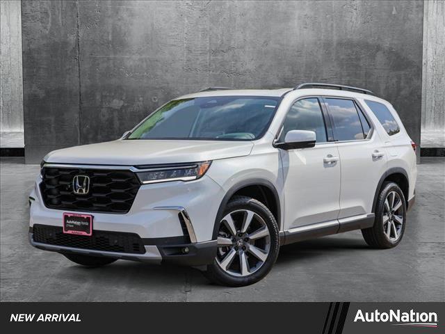 new 2025 Honda Pilot car, priced at $51,104