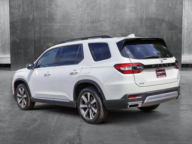 new 2025 Honda Pilot car, priced at $51,104