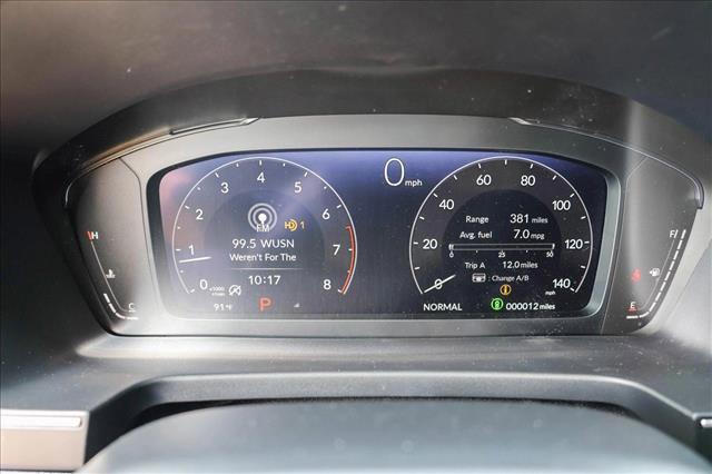 new 2025 Honda Pilot car, priced at $51,104