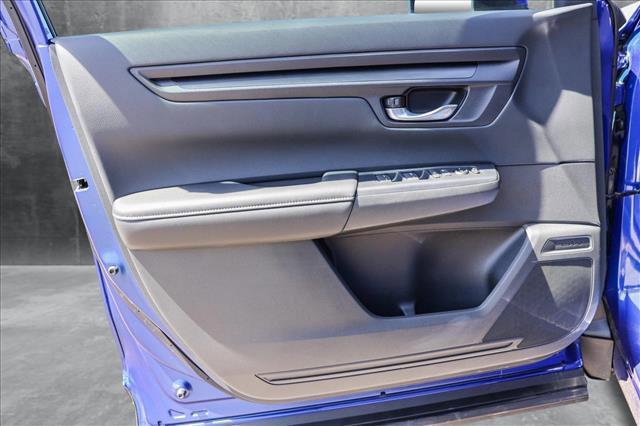 used 2025 Honda CR-V car, priced at $31,556