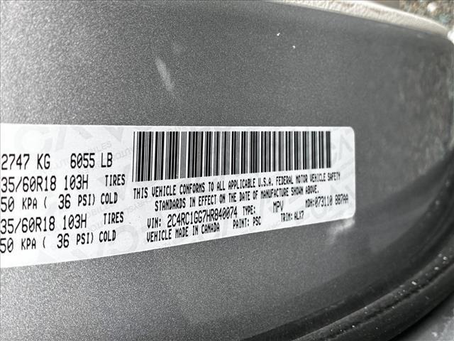 used 2017 Chrysler Pacifica car, priced at $15,995