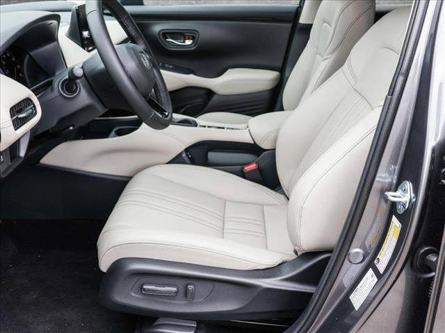 new 2025 Honda HR-V car, priced at $30,938