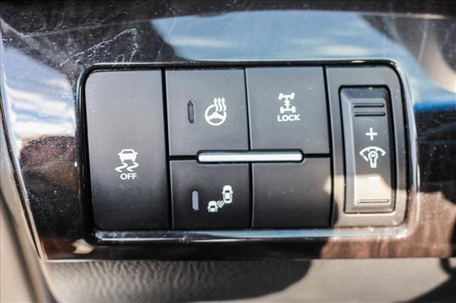 used 2014 Kia Sorento car, priced at $7,999