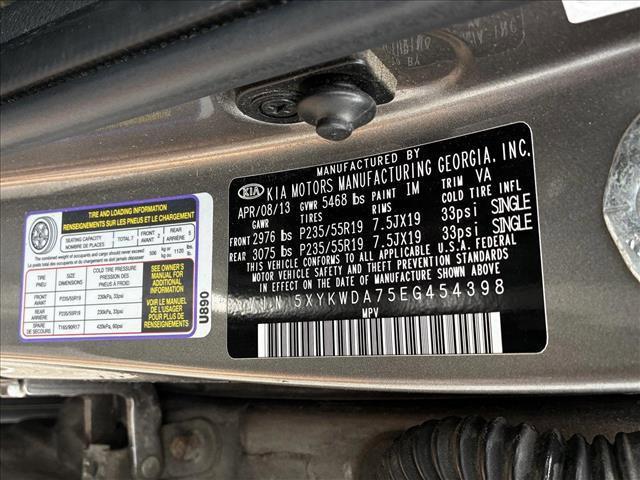 used 2014 Kia Sorento car, priced at $8,990