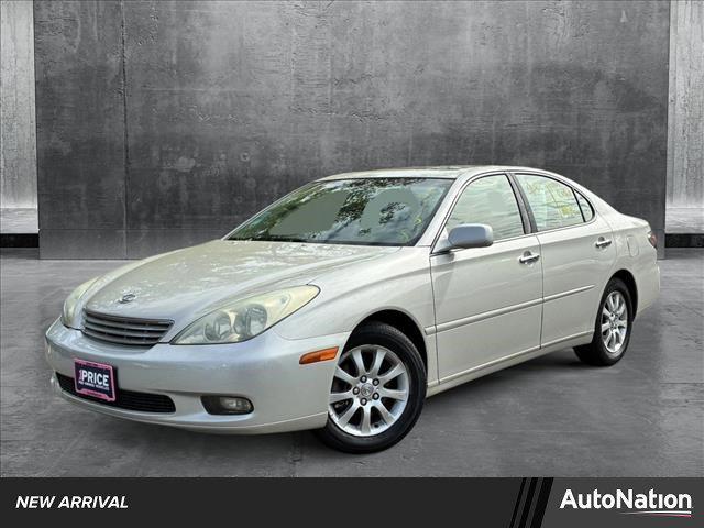 used 2004 Lexus ES 330 car, priced at $9,501