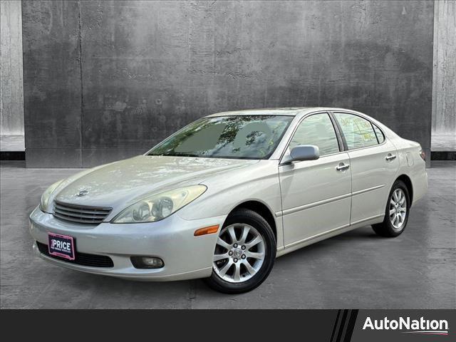 used 2004 Lexus ES 330 car, priced at $9,501