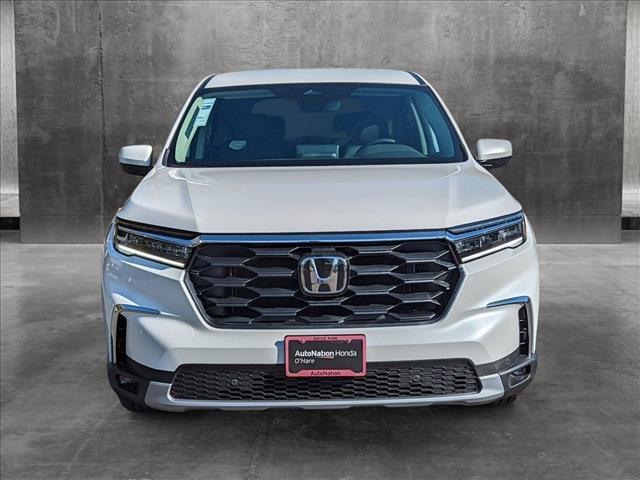 new 2025 Honda Pilot car, priced at $46,334