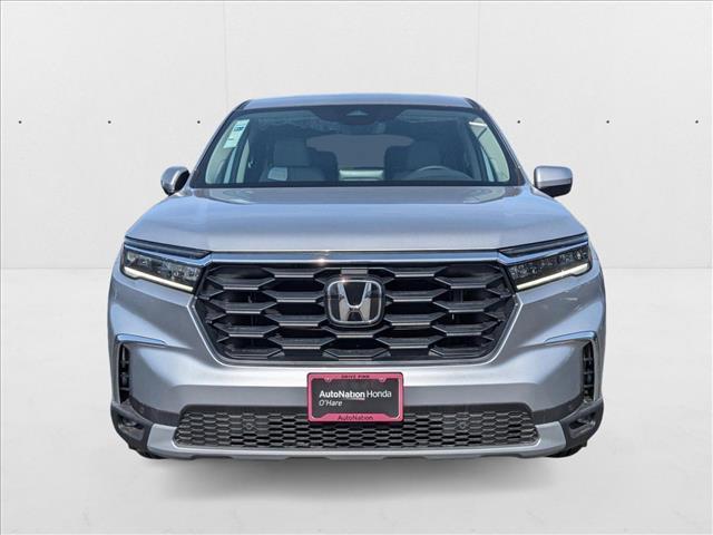 new 2025 Honda Pilot car, priced at $45,907