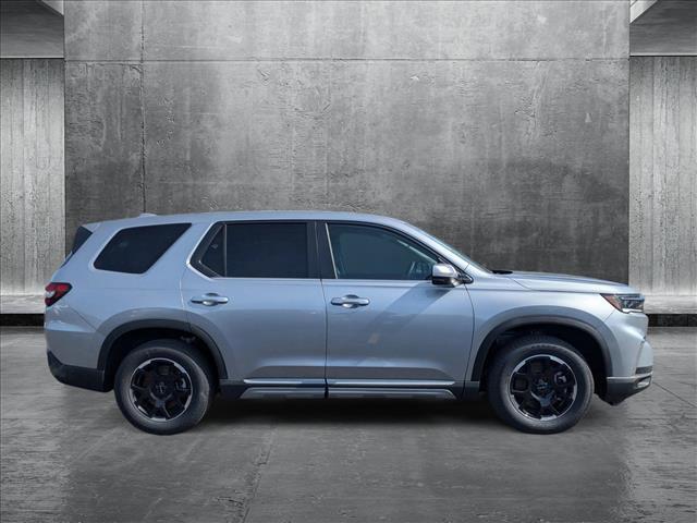 new 2025 Honda Pilot car, priced at $45,907