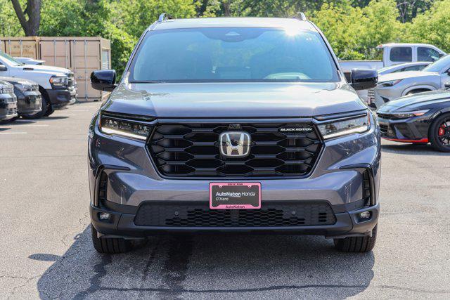 new 2025 Honda Pilot car, priced at $51,554