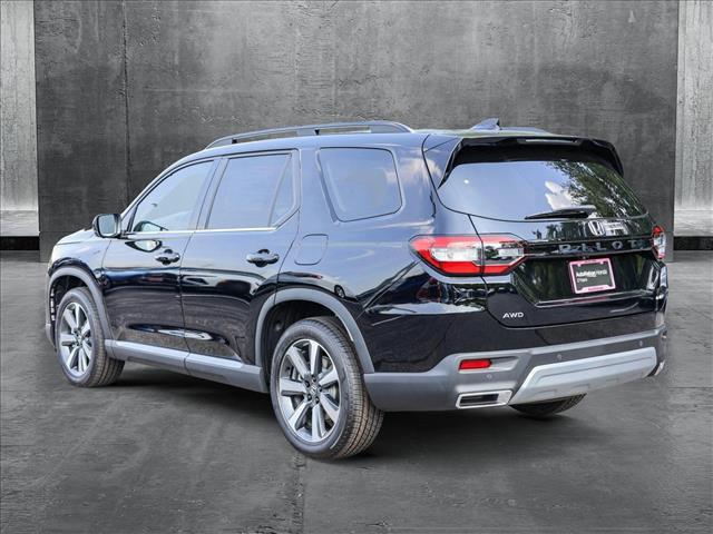 new 2025 Honda Pilot car, priced at $50,677
