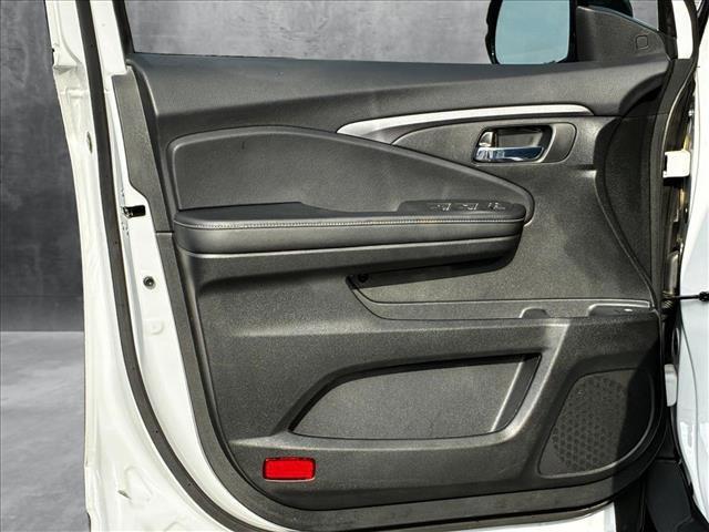 used 2024 Honda Ridgeline car, priced at $34,999