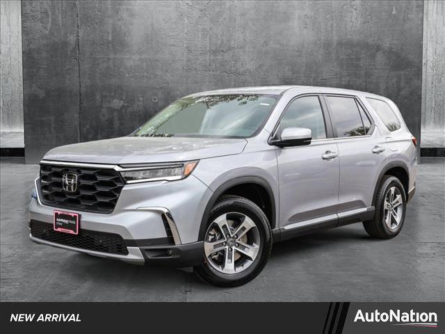 new 2025 Honda Pilot car, priced at $44,223
