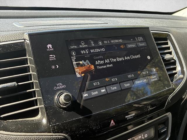 used 2022 Honda Pilot car, priced at $35,999