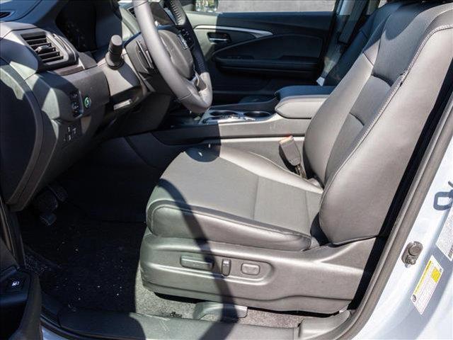 new 2025 Honda Ridgeline car, priced at $43,600