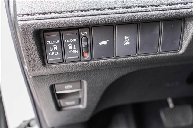 new 2025 Honda Odyssey car, priced at $41,729