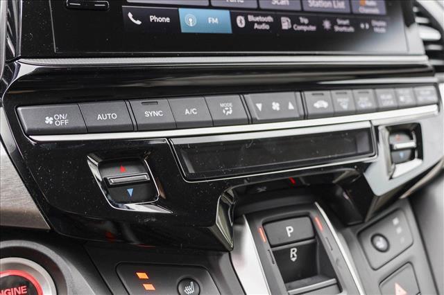 new 2025 Honda Odyssey car, priced at $41,302