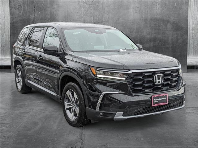 new 2025 Honda Pilot car, priced at $44,168