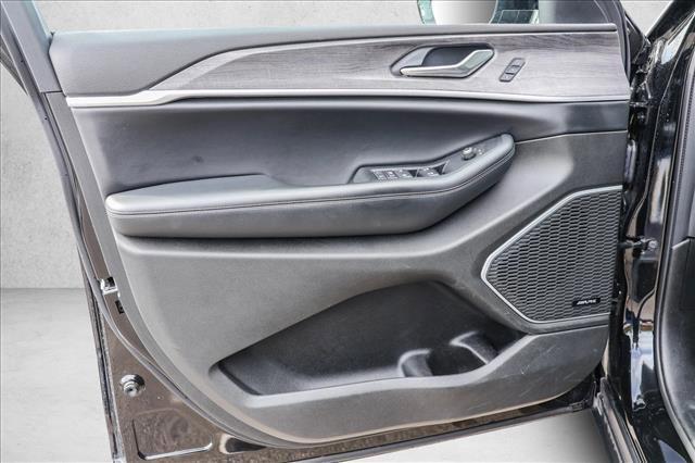 used 2021 Jeep Grand Cherokee L car, priced at $28,993