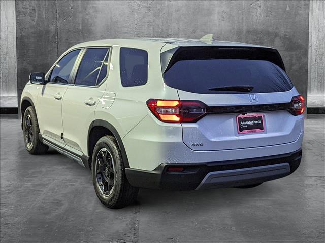 new 2025 Honda Pilot car, priced at $46,334
