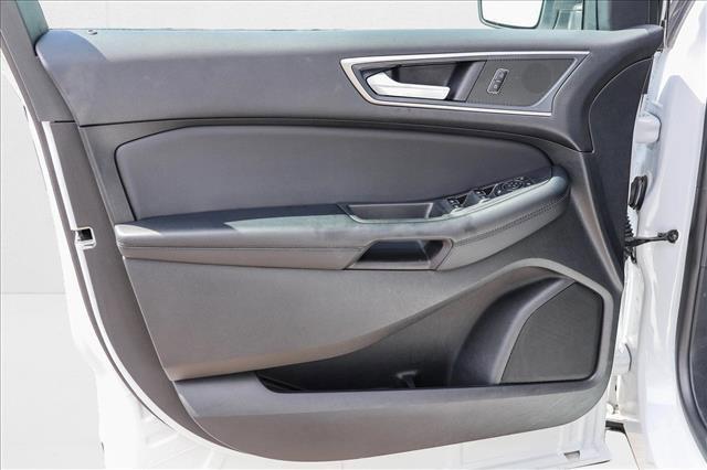 used 2024 Ford Edge car, priced at $25,215
