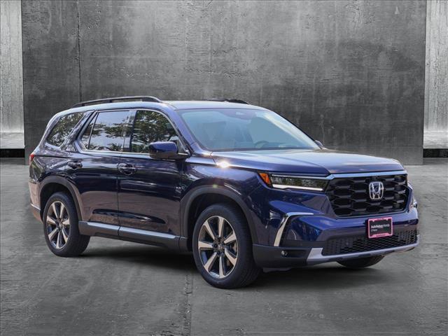 new 2025 Honda Pilot car, priced at $50,677