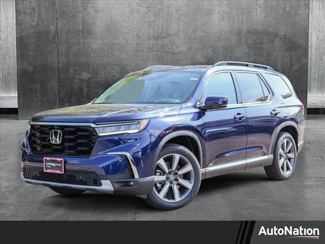 new 2025 Honda Pilot car, priced at $50,677