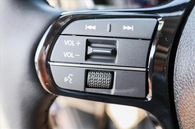 new 2025 Honda Pilot car, priced at $50,677