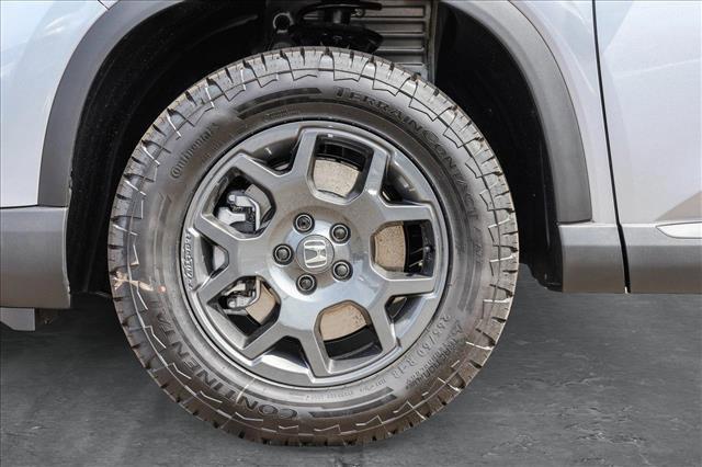 new 2025 Honda Pilot car, priced at $47,787