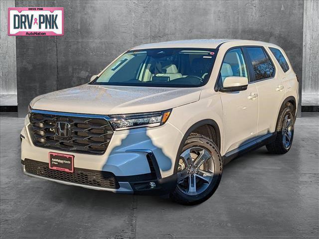 new 2025 Honda Pilot car, priced at $45,266