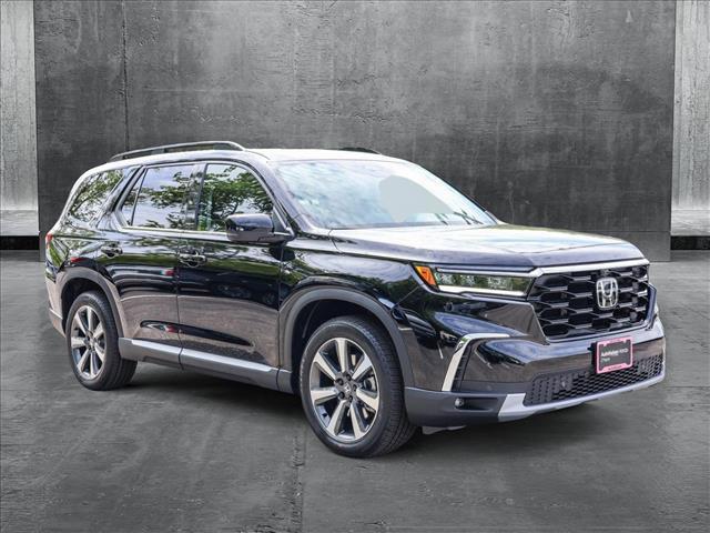 new 2025 Honda Pilot car, priced at $50,677