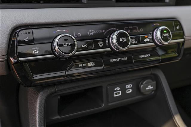 new 2025 Honda Pilot car, priced at $47,231