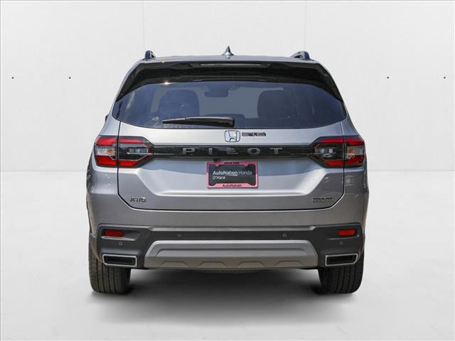 new 2025 Honda Pilot car, priced at $47,231