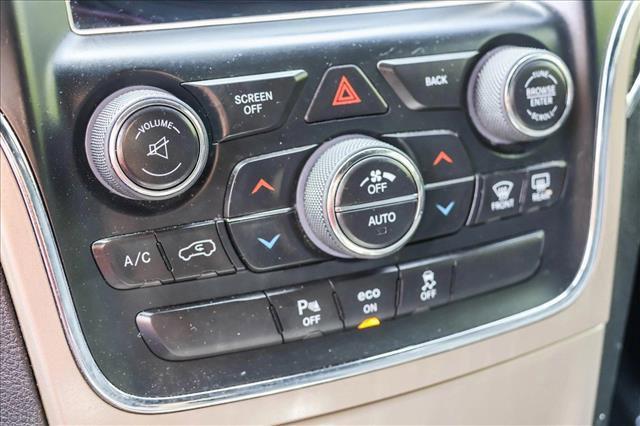 used 2014 Jeep Grand Cherokee car, priced at $13,575