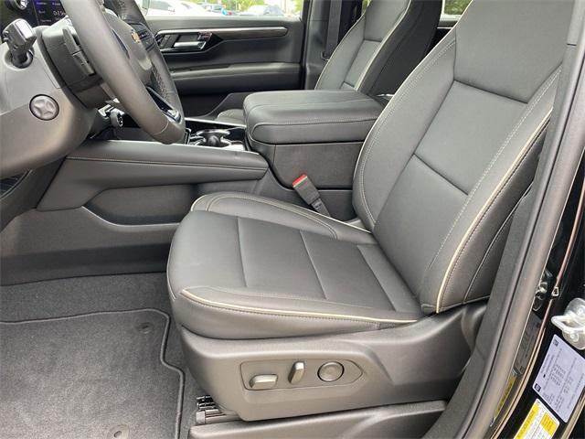 new 2025 Chevrolet Suburban car, priced at $80,715