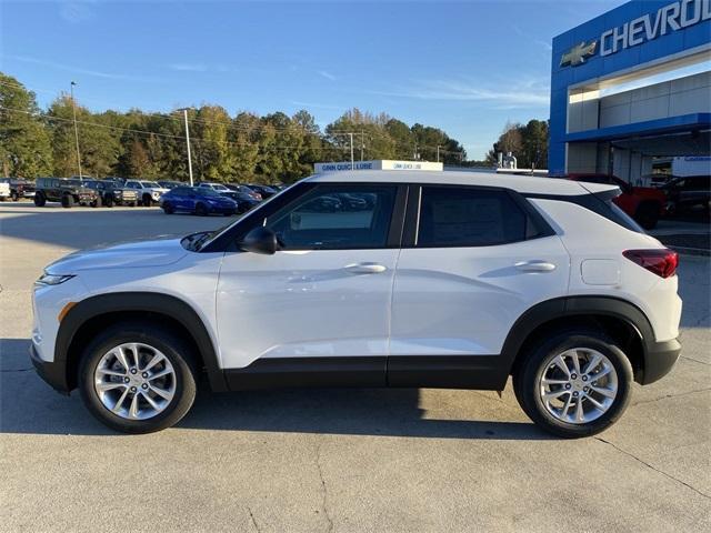 new 2025 Chevrolet TrailBlazer car, priced at $24,800