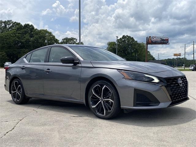 used 2023 Nissan Altima car, priced at $21,871