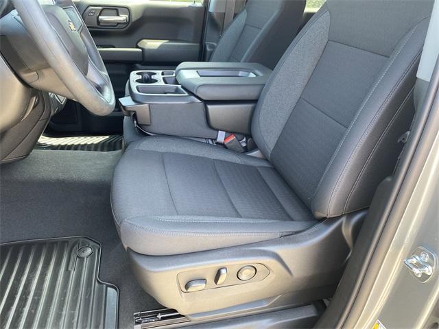 new 2026 Chevrolet Silverado 1500 car, priced at $40,819