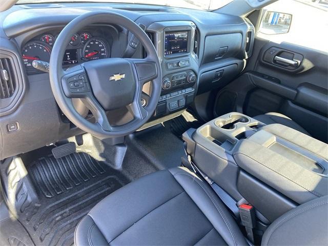 new 2025 Chevrolet Silverado 1500 car, priced at $40,235