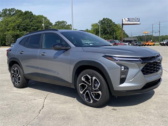 new 2025 Chevrolet Trax car, priced at $26,390