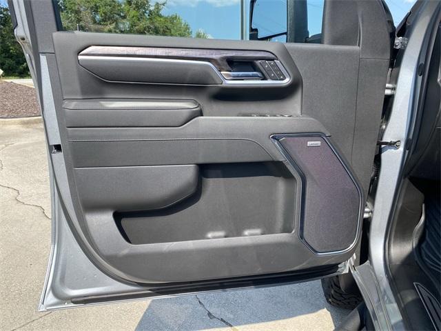 new 2025 Chevrolet Silverado 2500 car, priced at $79,037
