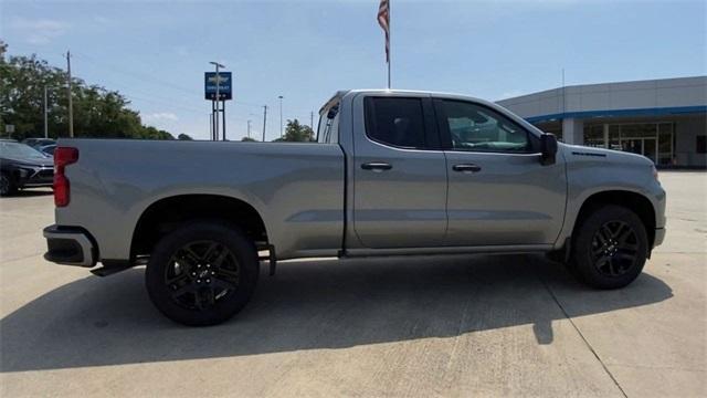 new 2024 Chevrolet Silverado 1500 car, priced at $41,900