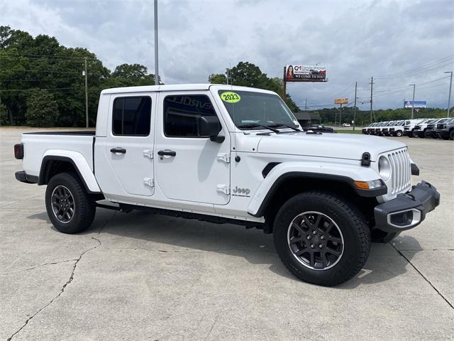 used 2023 Jeep Gladiator car, priced at $32,969