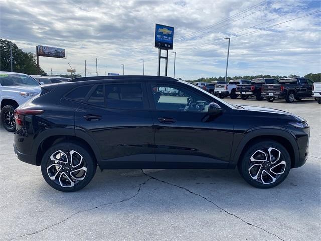 new 2025 Chevrolet Trax car, priced at $26,370